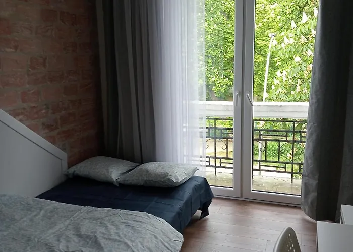 Centrum Podjasnogorski * צ'סטוצ'ובה